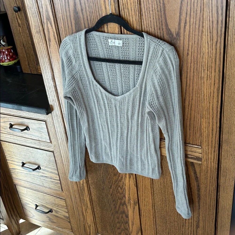 Hollister Long sleeve Crochet Square neck sweater Large‎